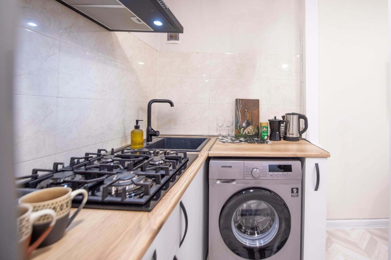 Old Town-Booking Apartment Tbilisi Exterior foto